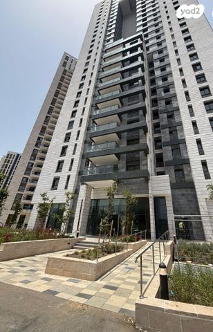 מודעת נכס, יפה ירקוני, דרום חדש, פארק הים, בת ים