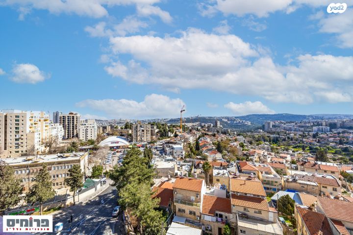 יעקב טהון 13