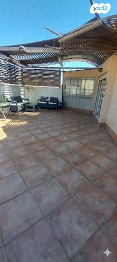 גג/ פנטהאוז