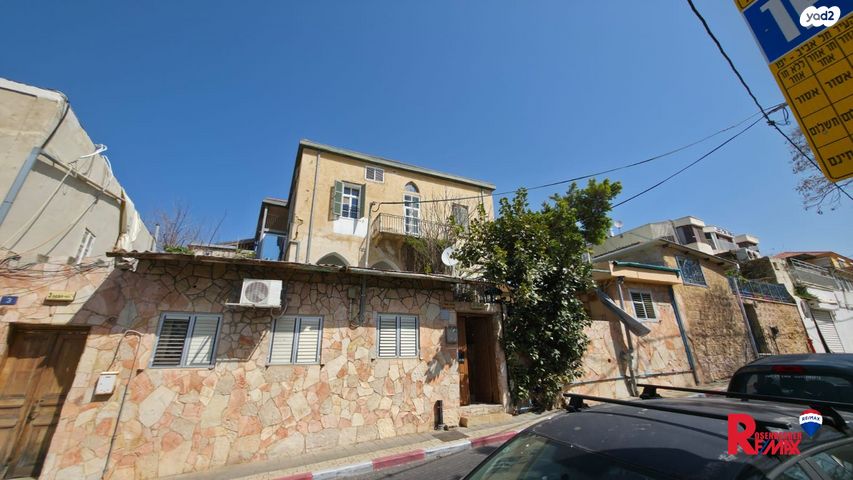 ציונה תג'ר 3