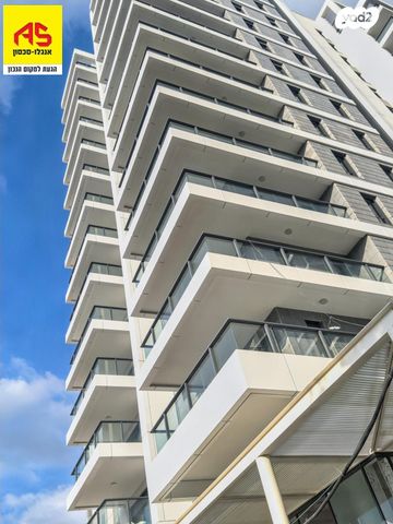 מודעת נכס, בן יהודה, הרצליה