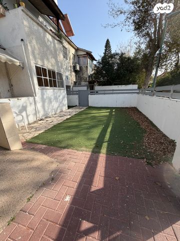 שדרות נווה עובד 