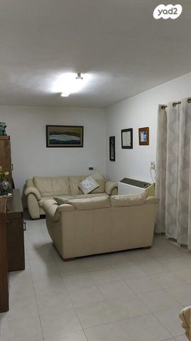 דירה, ארלוזורוב, כפר סבא