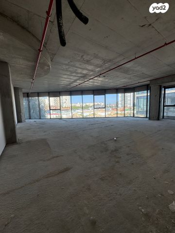 מודעת נכס, שושנה דמארי, קרית מוצקין