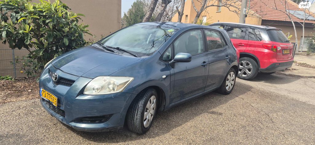 מודעת רכב טויוטה אוריס