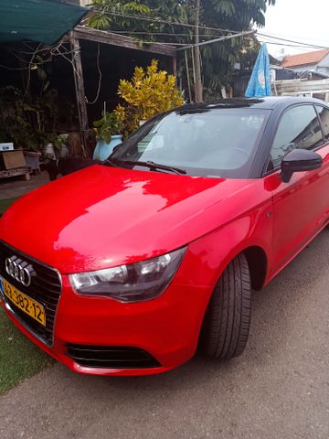 מודעת רכב אאודי A1