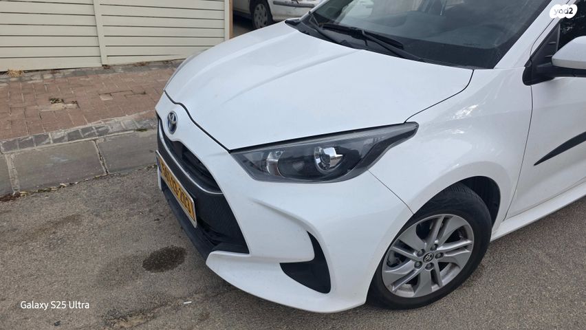 מודעת רכב טויוטה יאריס