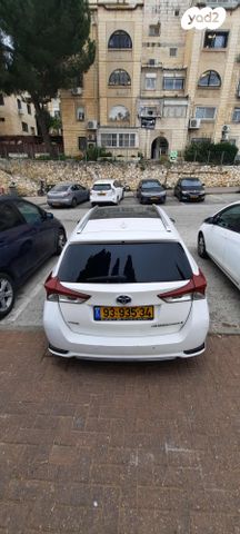 מודעת רכב טויוטה אוריס