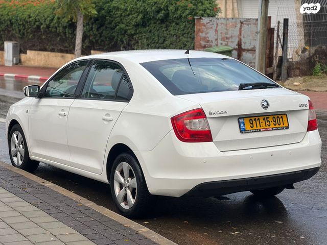 מודעת רכב סקודה ראפיד