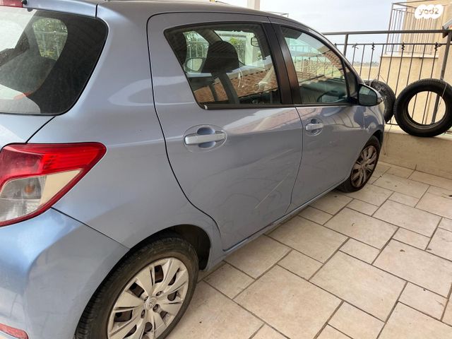 מודעת רכב טויוטה יאריס