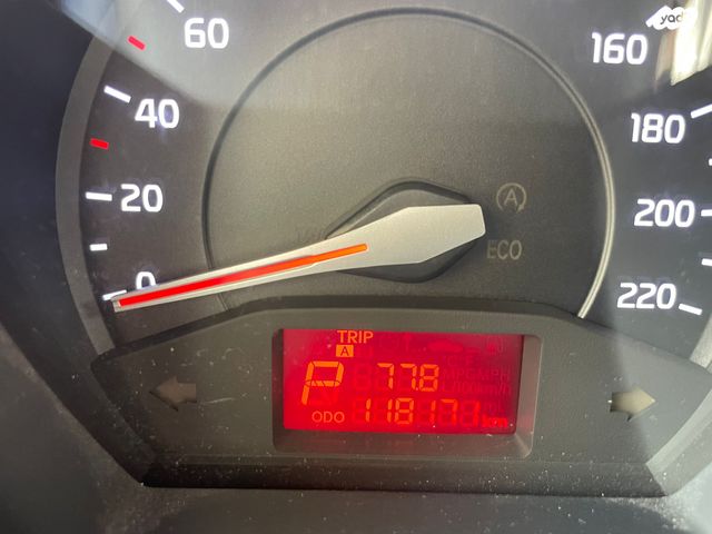 מודעת רכב קיה ריו