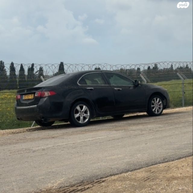 מודעת רכב הונדה אקורד