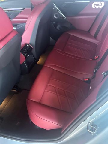 מודעת רכב ב מ וו סדרה 5