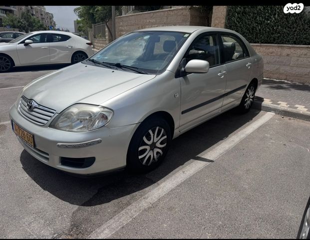 מודעת רכב טויוטה קורולה