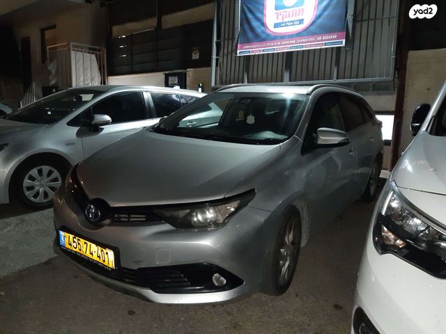 מודעת רכב טויוטה אוריס