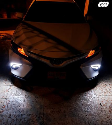 מודעת רכב טויוטה קאמרי