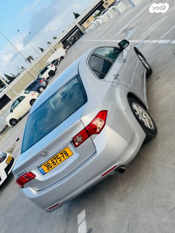 מודעת רכב הונדה אקורד