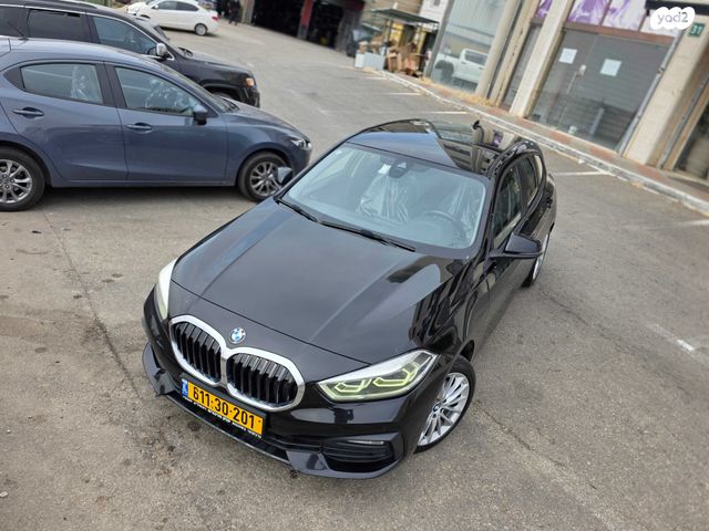 מודעת רכב ב מ וו סדרה 1