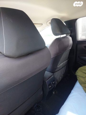 מודעת רכב טויוטה קורולה