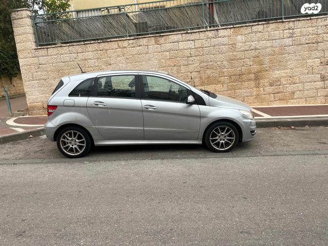 מודעת רכב מרצדס-בנץ B-class