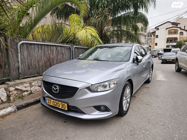 מודעת רכב מאזדה 6