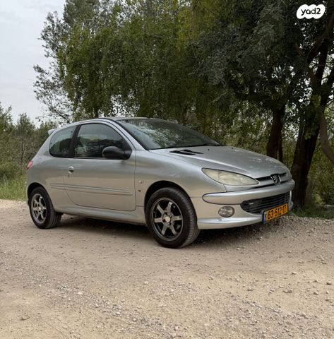 מודעת רכב פיג'ו 206