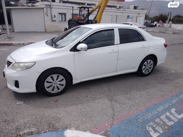 מודעת רכב טויוטה קורולה