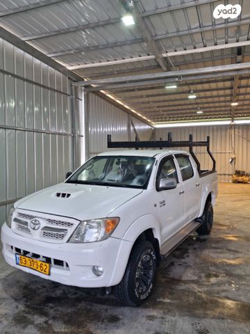 מודעת רכב טויוטה היילקס