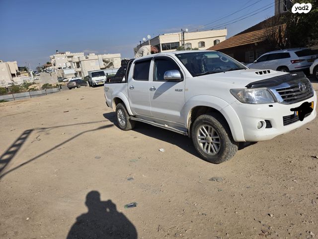 מודעת רכב טויוטה היילקס ויגו