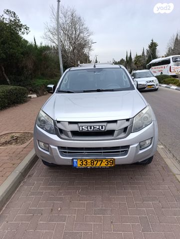 מודעת רכב איסוזו די-מקס