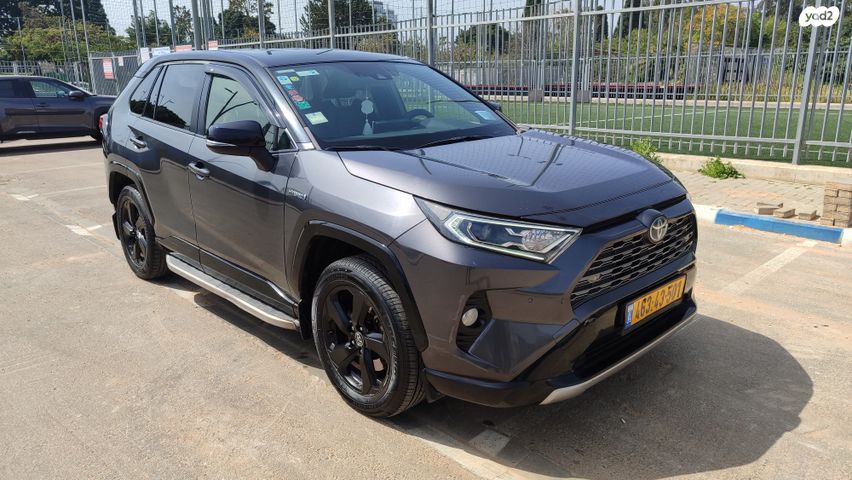 מודעת רכב טויוטה RAV4