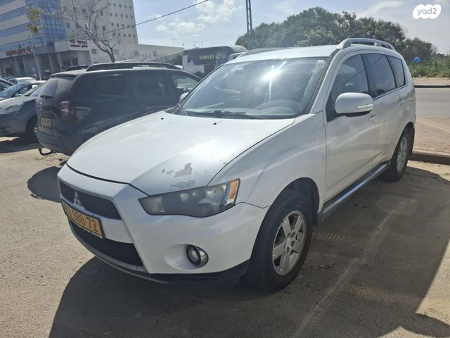 מודעת רכב מיצובישי אאוטלנדר