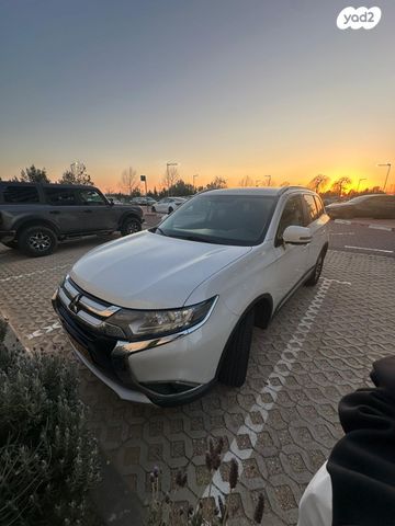מודעת רכב מיצובישי אאוטלנדר