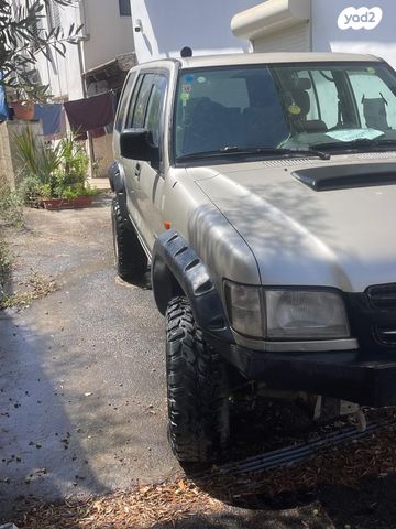 מודעת רכב איסוזו טרופר