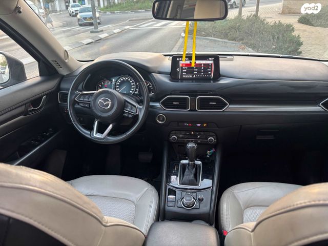 מודעת רכב מאזדה CX-5