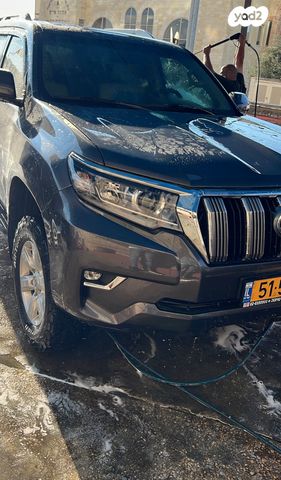 מודעת רכב טויוטה לנד קרוזר