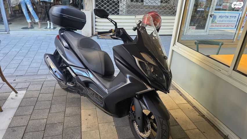 מודעת רכב קימקו דאון-טאון 250ABS