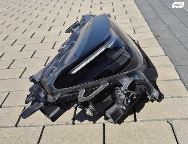 feedItemObj.data.row_1