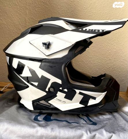 feedItemObj.data.row_1