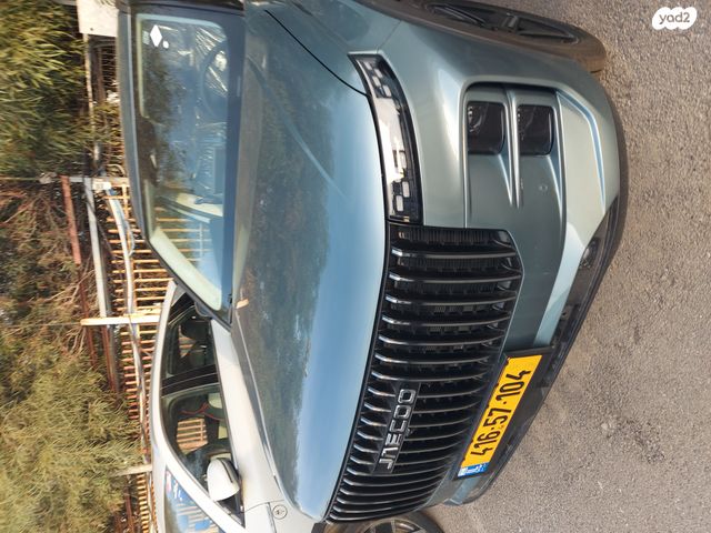 מודעת רכב ג'אקו J7