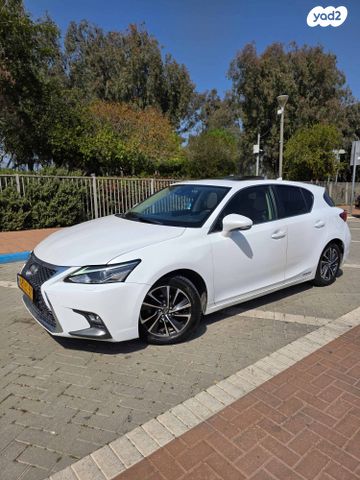 מודעת רכב לקסוס CT