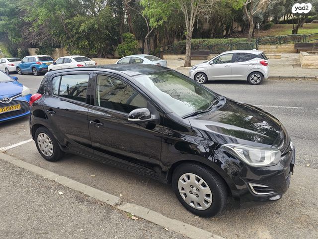 מודעת רכב יונדאי i20