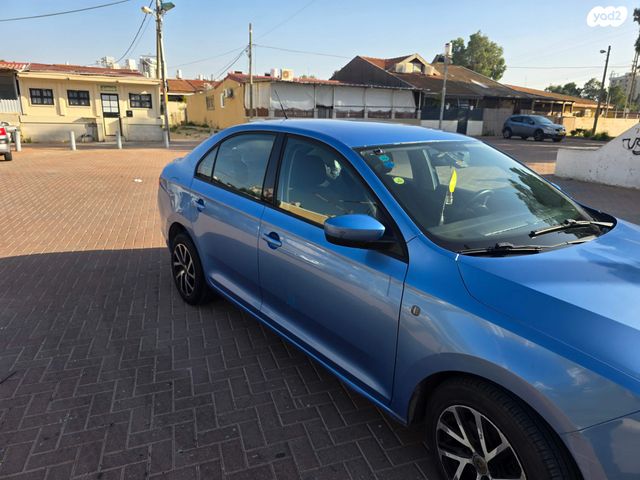 מודעת רכב סקודה ראפיד