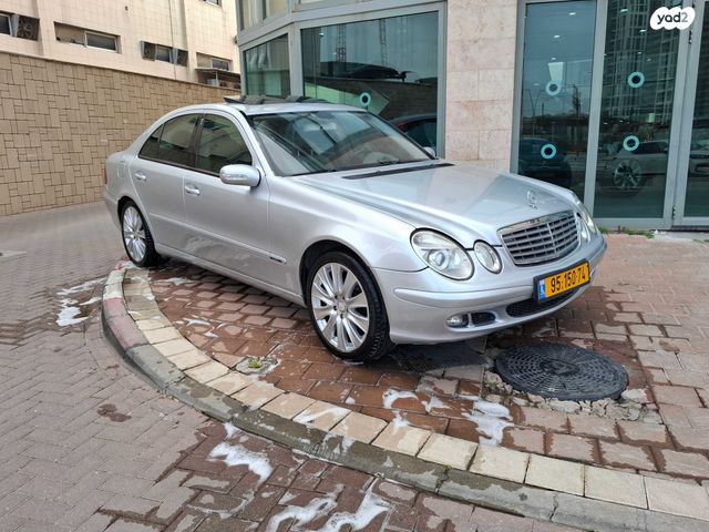 מודעת רכב מרצדס-בנץ E-class