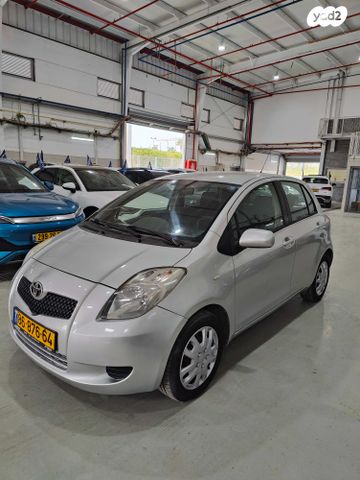 מודעת רכב טויוטה יאריס