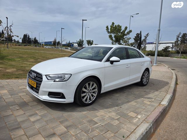 מודעת רכב אאודי A3
