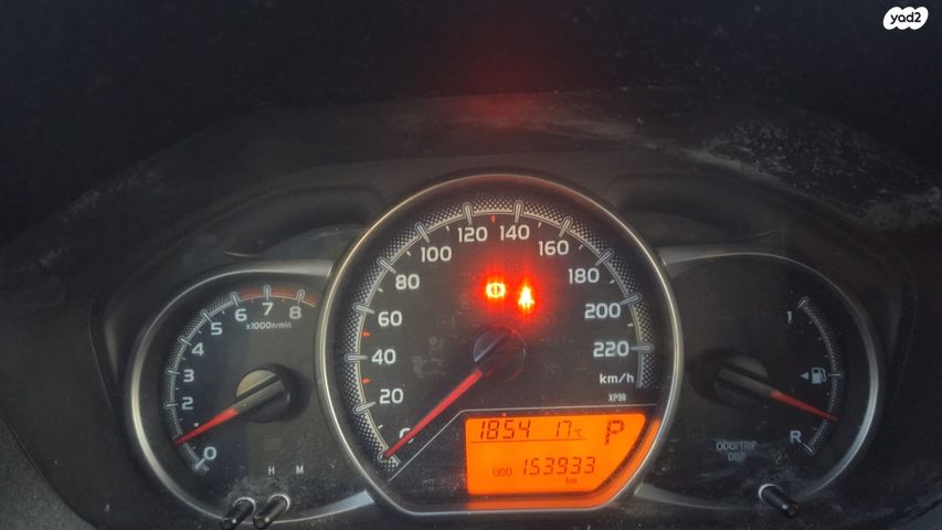 מודעת רכב טויוטה יאריס