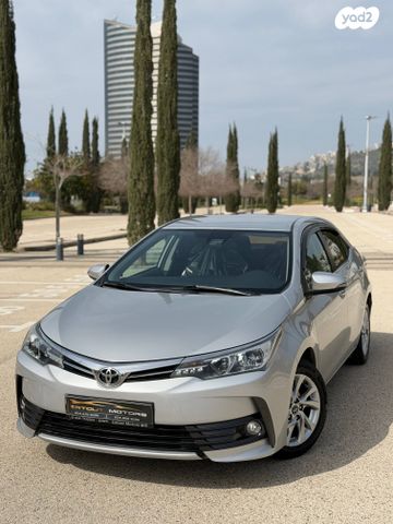 מודעת רכב טויוטה קורולה