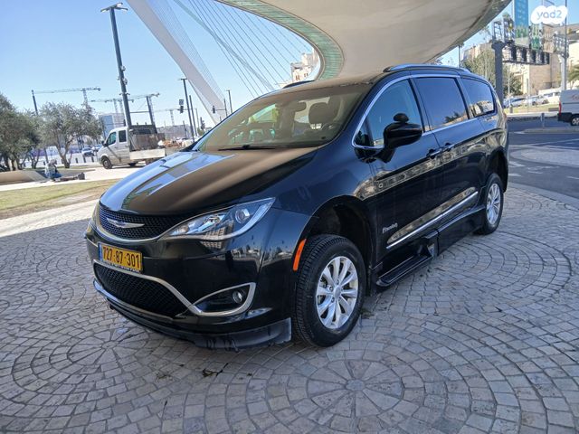 מודעת רכב קרייזלר פסיפיקה