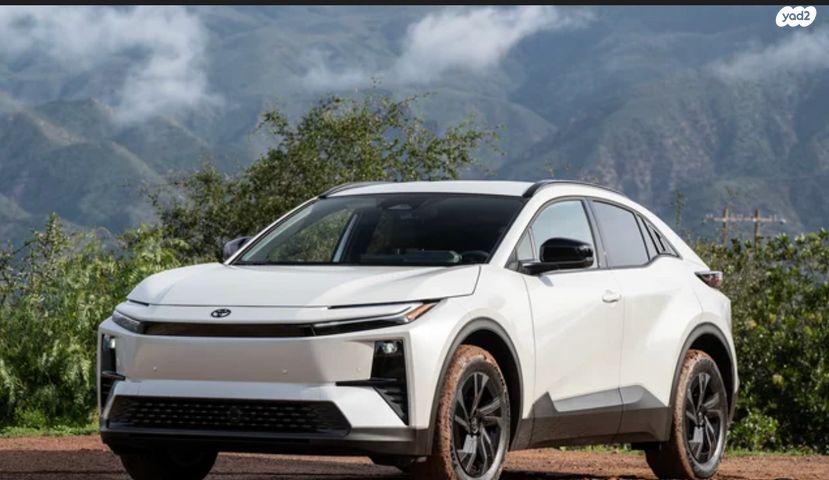מודעת רכב טויוטה C-HR